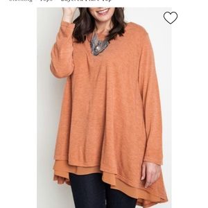 Umgee Layered Flare Top Size 1X